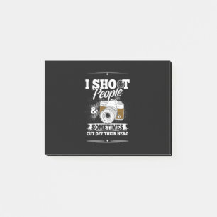 Fotograf nimmt Menschen jeden Tag Post-it Klebezettel