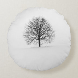 FOTOGRAFIE DES BAUES RUNDES KISSEN