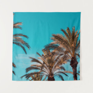 FOTOGRAFIE VON BROWNEN BÄUMEN IM WORM WANDTEPPICH