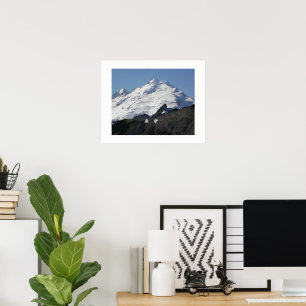 Fotografie von Mount Baker mit Schnee bedeckt Poster