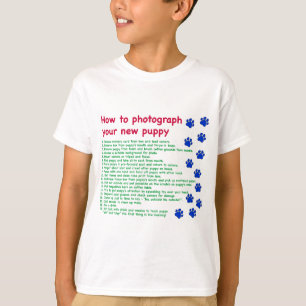 Fotografieren eines neuen Welpen T-Shirt