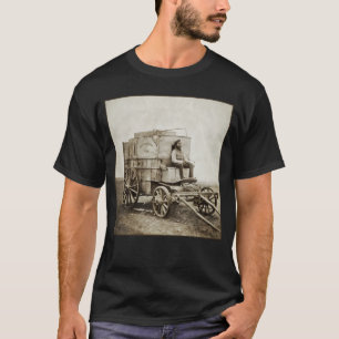 Fotografiewagen von Roger Fenton Photo Realismus T-Shirt