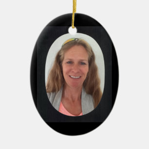 Fotoschwarz-Oval-Rahmen hinzufügen Keramik Ornament
