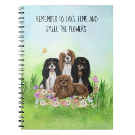 Four Cavalier King Charles Spaniels in Blume Notizblock