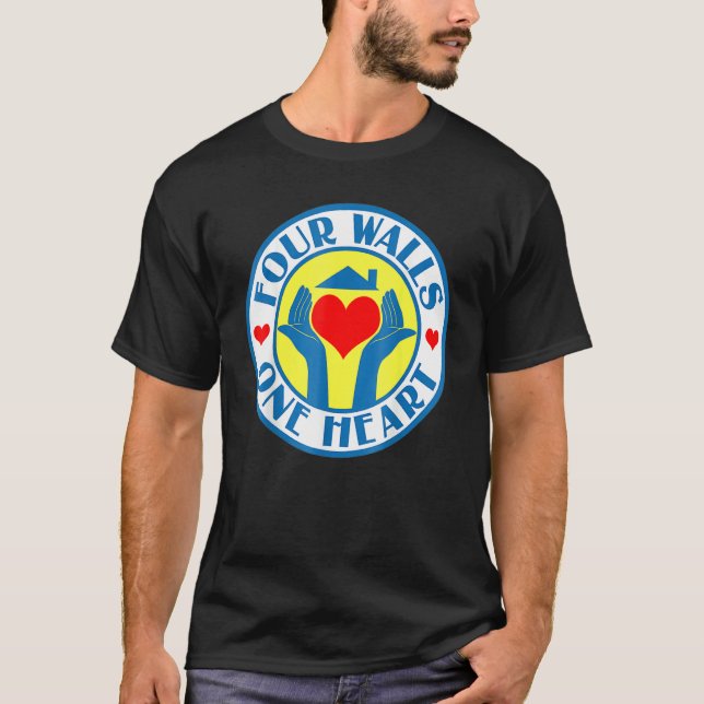 Four Walls One Heart Hand With Heart Tee Inspirati (Vorderseite)