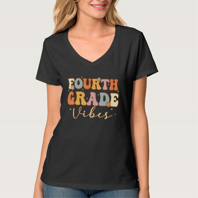 Fourth Grade Vibes  4th Grade Team Retro 1st Day o T-Shirt (Vorderseite)