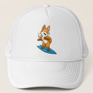 Fox as Surfer mit Surfbrett Truckerkappe
