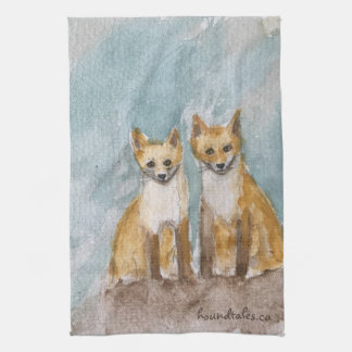 Fox Cubs auf einem Küchentuch