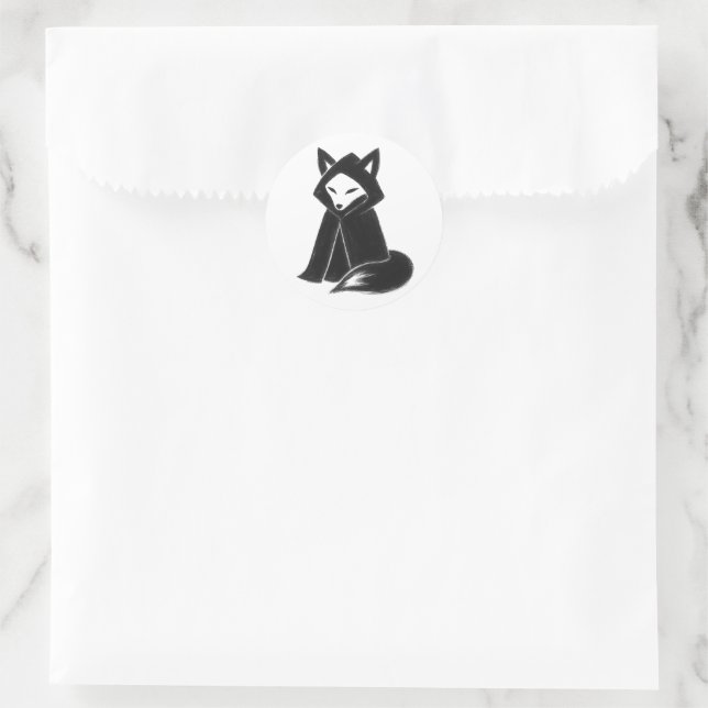 Fox in Cloak – Mysterious Animal on  Runder Aufkleber (Tasche)