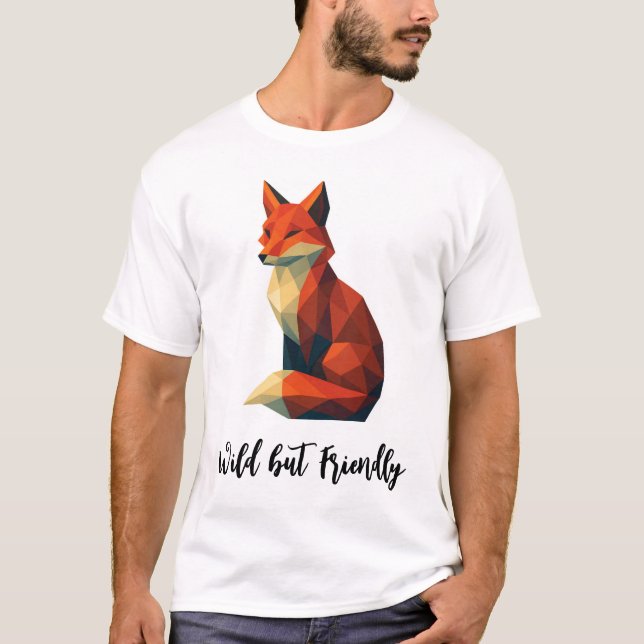 Fox T-Shirt with Title : Wild but Friendly (Vorderseite)
