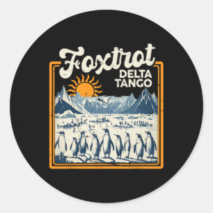Foxtrots Deltas Tangos Pinguine Anti Trump 2 Runder Aufkleber