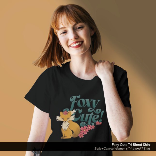 Foxy-Niedliche Blume Tri-Blend Shirt ("Foxy Cute" Bella+Canvas Women's Tri-blend T-Shirt: Black)