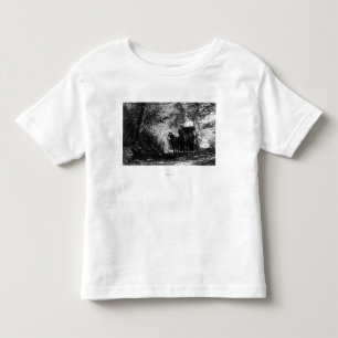 Fracht-Pferde, die einen Bruch nehmen Kleinkind T-shirt
