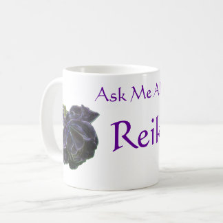 Frag mich nach Reiki Purple Rose Kaffeetasse