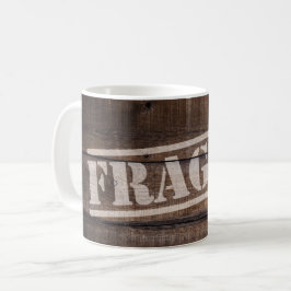 Fragile Holzkiste Vintag braun rustikal Kaffeetasse