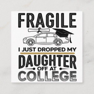 Fragile Uni Drop-Off-Design mit Auto Illustrat Begleitkarte
