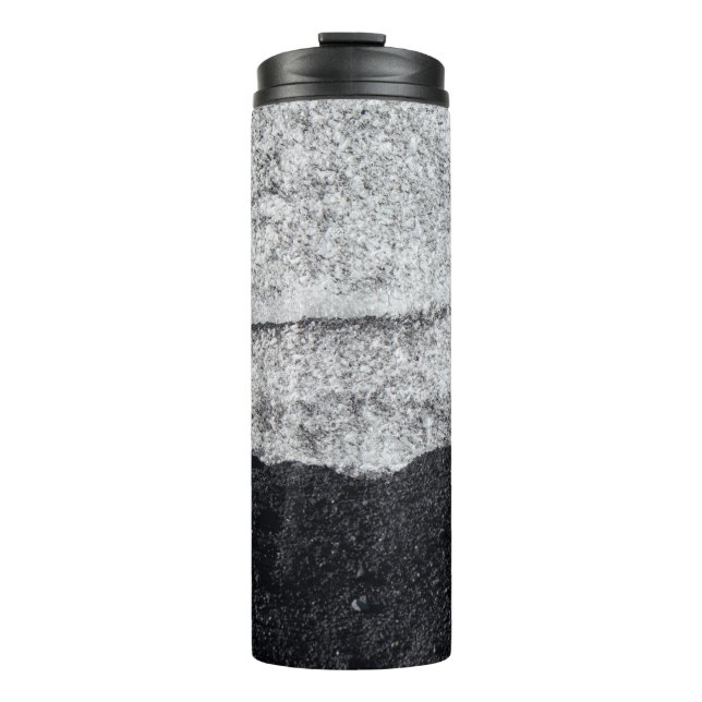 Fragment aus weißem und blauem Stein Thermosbecher (Vorderseite)