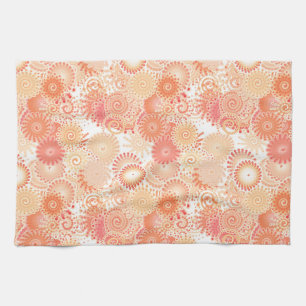 Fraktal wirbelnd, in Korallen- und Pfirsichtönen Geschirrtuch