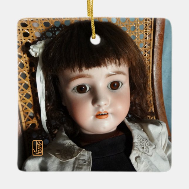 "Frances" Victorian Doll Ceramic Ornament (Vorderseite)