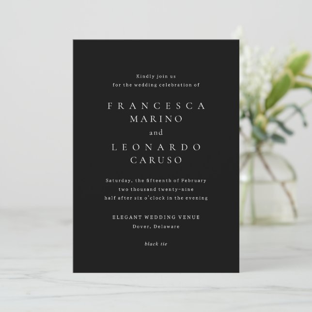 Francesca Black Classic Wedding Einladung (Stehend Vorderseite)