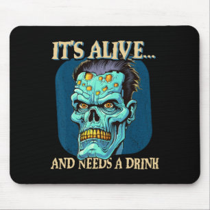 Frankensteins Monster Es ist lebendig und braucht  Mousepad