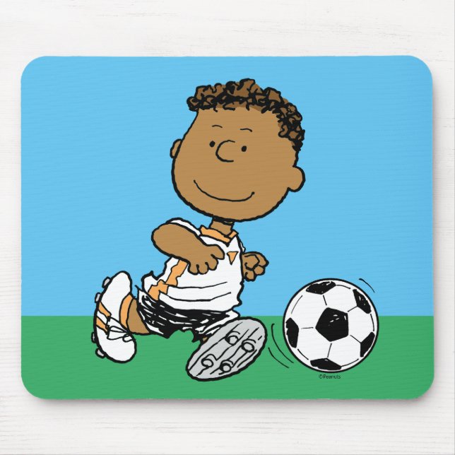 Franklin Playing Soccer Mousepad (Vorne)