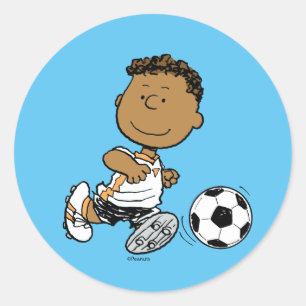 Franklin Playing Soccer Runder Aufkleber