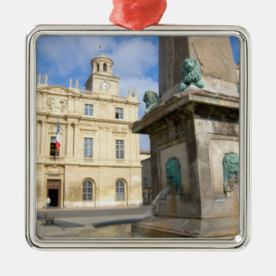 Frankreich, Arles, Provence, Place de la Silbernes Ornament