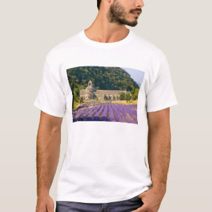 Frankreich, Gordes. Zisterzienserkloster T-Shirt
