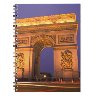 Frankreich, Paris, Arc de Triomphe bei Dämmerung. Notizblock