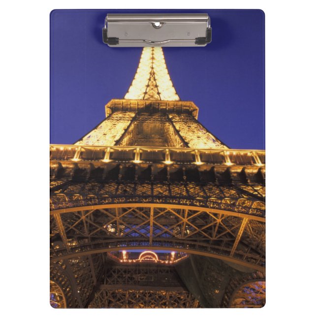 FRANKREICH, Paris Eiffelturm, Sicht auf den Abend Klemmbrett (Vorderseite)