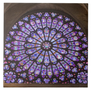 Frankreich, Paris. Innendetail eines Glasfensters Fliese