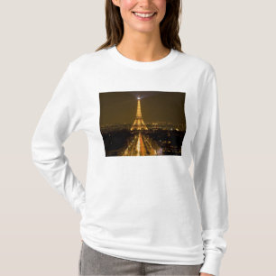 Frankreich, Paris. Nachtansicht des Eiffelturms T-Shirt