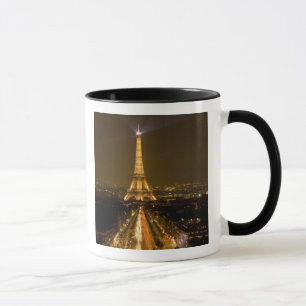 Frankreich, Paris. Nachtblick auf den Eiffelturm Tasse