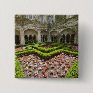 Frankreich, Provence, St. Remy-de-Provence. Garten Button