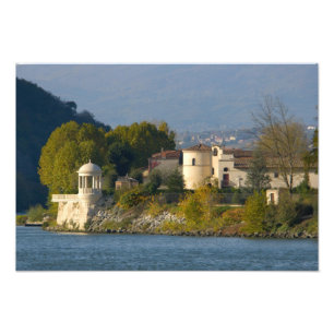 Frankreich, Rhone, Stadt in der Nähe von Vienne Fotodruck