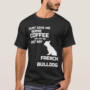 Franziskus gibt mir Kaffee und Lasse mir, meinen F T-Shirt