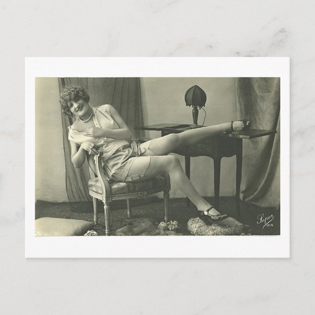 Französisch Flirt - Vintages Pinup Girl Postkarte (Vorderseite)