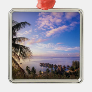 Französisch-Polynesien, Moorea. Blick auf die Baie Silbernes Ornament
