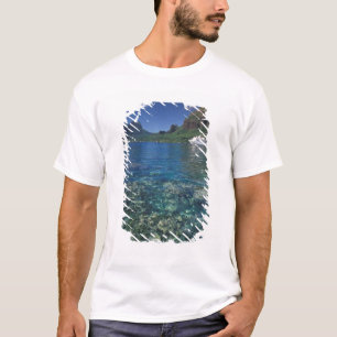 Französisch-Polynesien, Moorea. Cooks Bay. Kreuzfa T-Shirt