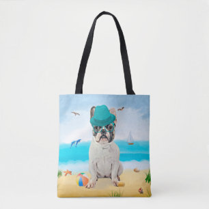 Französische Bulldogge am Strand