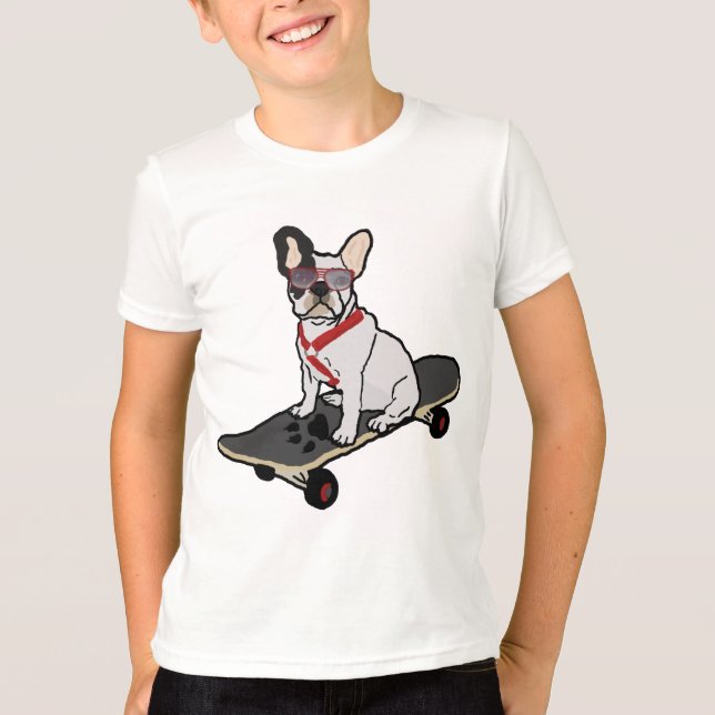 Französische Bulldogge Skateboarding w/sunglasses T-Shirt (Vorderseite)
