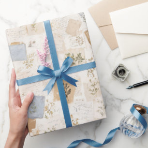Französische hellblaue Umschlag-Herz-Blumen-Geburt Geschenkpapier