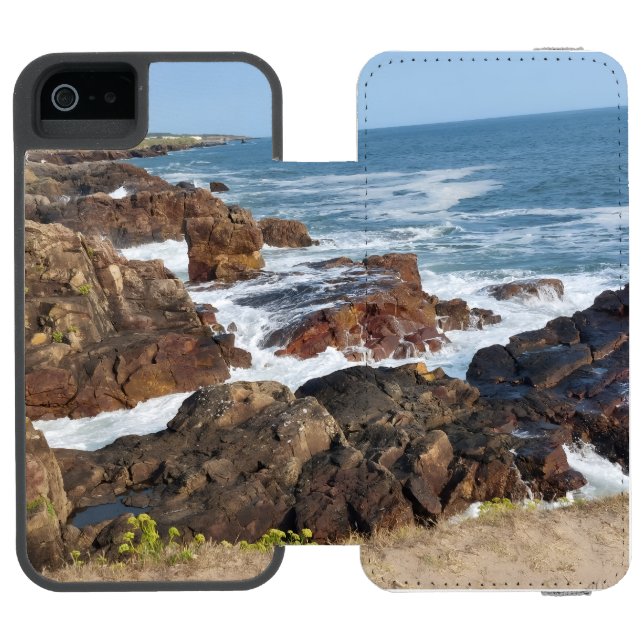 Französische Küste in der Vendée Incipio iPhone Geldbeutel-Hülle (Folio Geöffnet)