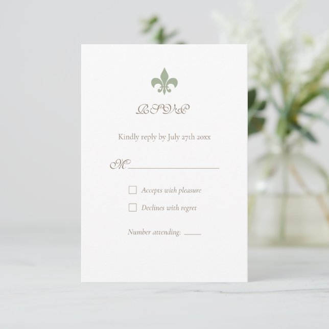 Französische Regency Green Lilie Elegant Wedding RSVP Karte (Stehend Vorderseite)