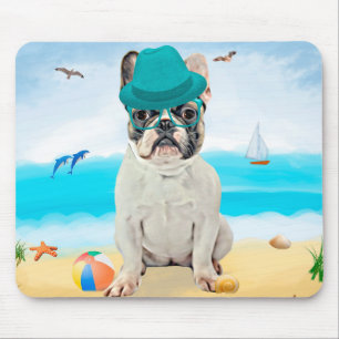 Französischer Bulldog am Strand Mousepad