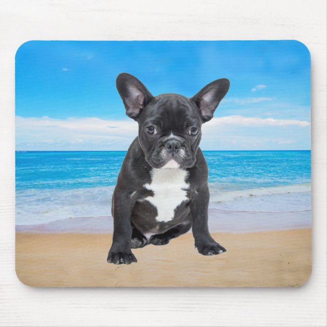 Französischer Bulldog am Strand Mousepad (Vorne)