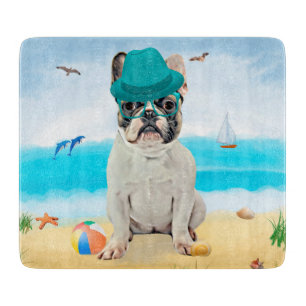 Französischer Bulldog am Strand Schneidebrett