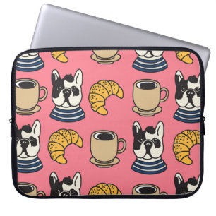 Französischer Bulldog, Kaffee, Croissant Thema. Laptopschutzhülle