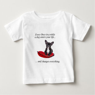 Französischer Bulldog mit Herzenslust und schönen  Baby T-shirt